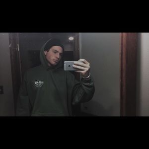 Meet your Posher, Seth